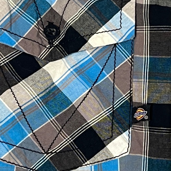 Dickies Blue and Black Casual Button Down Shirt Summer Check Short Sleeve - Picture 3 of 6